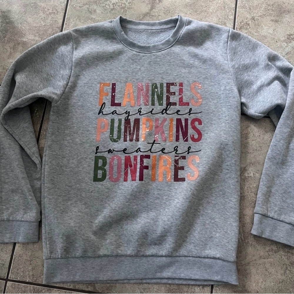 Cute fall sweatshirt from SHEIN - size small - NEW without tags
